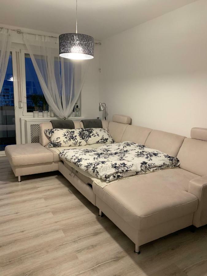 Origo Apartment Gyor Bagian luar foto